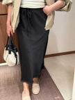 直筒型Satin Skirt