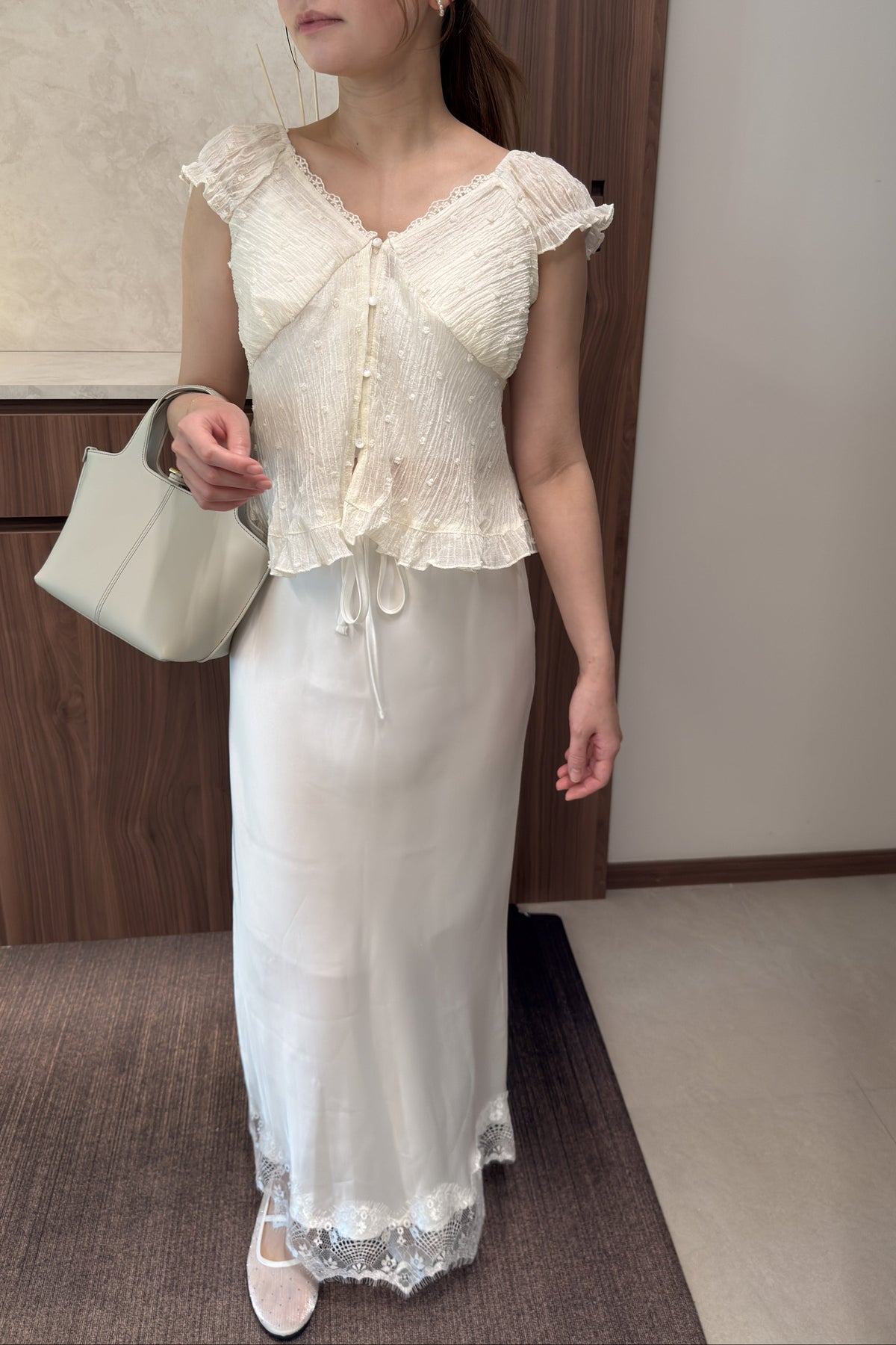 高級緞面skirt